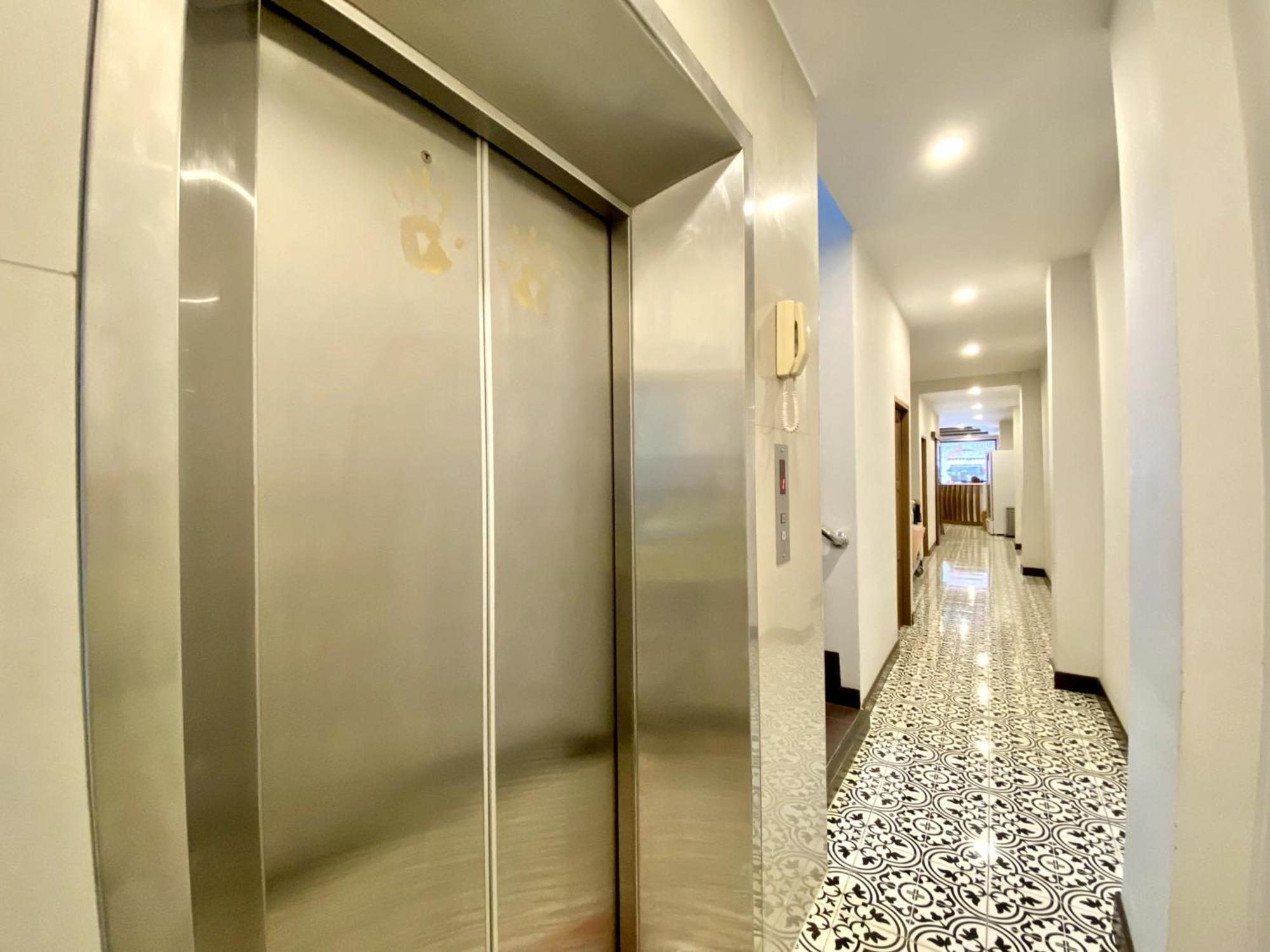 Sunray Beach Hotel Patong Ngoại thất bức ảnh