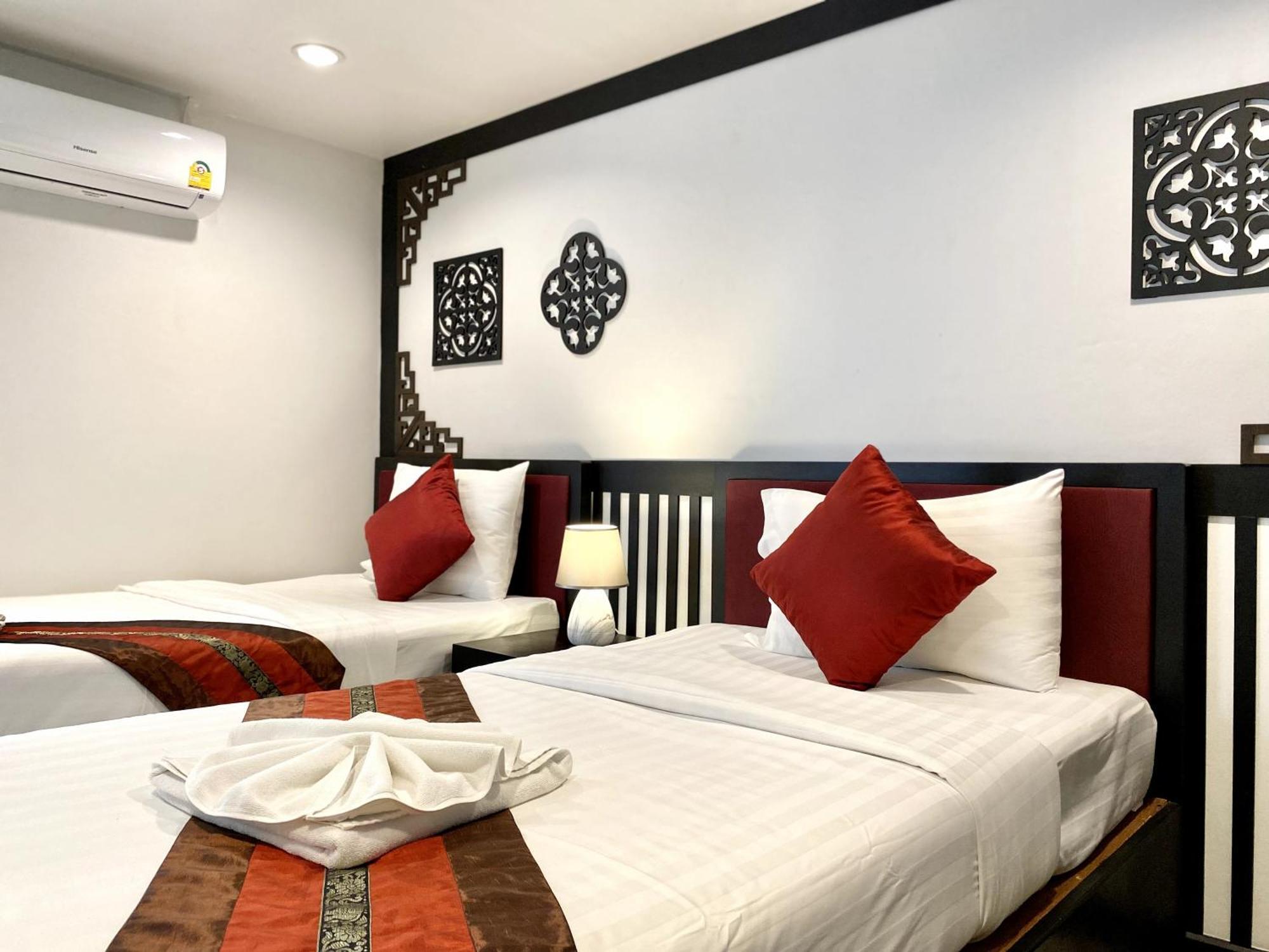 Sunray Beach Hotel Patong Ngoại thất bức ảnh