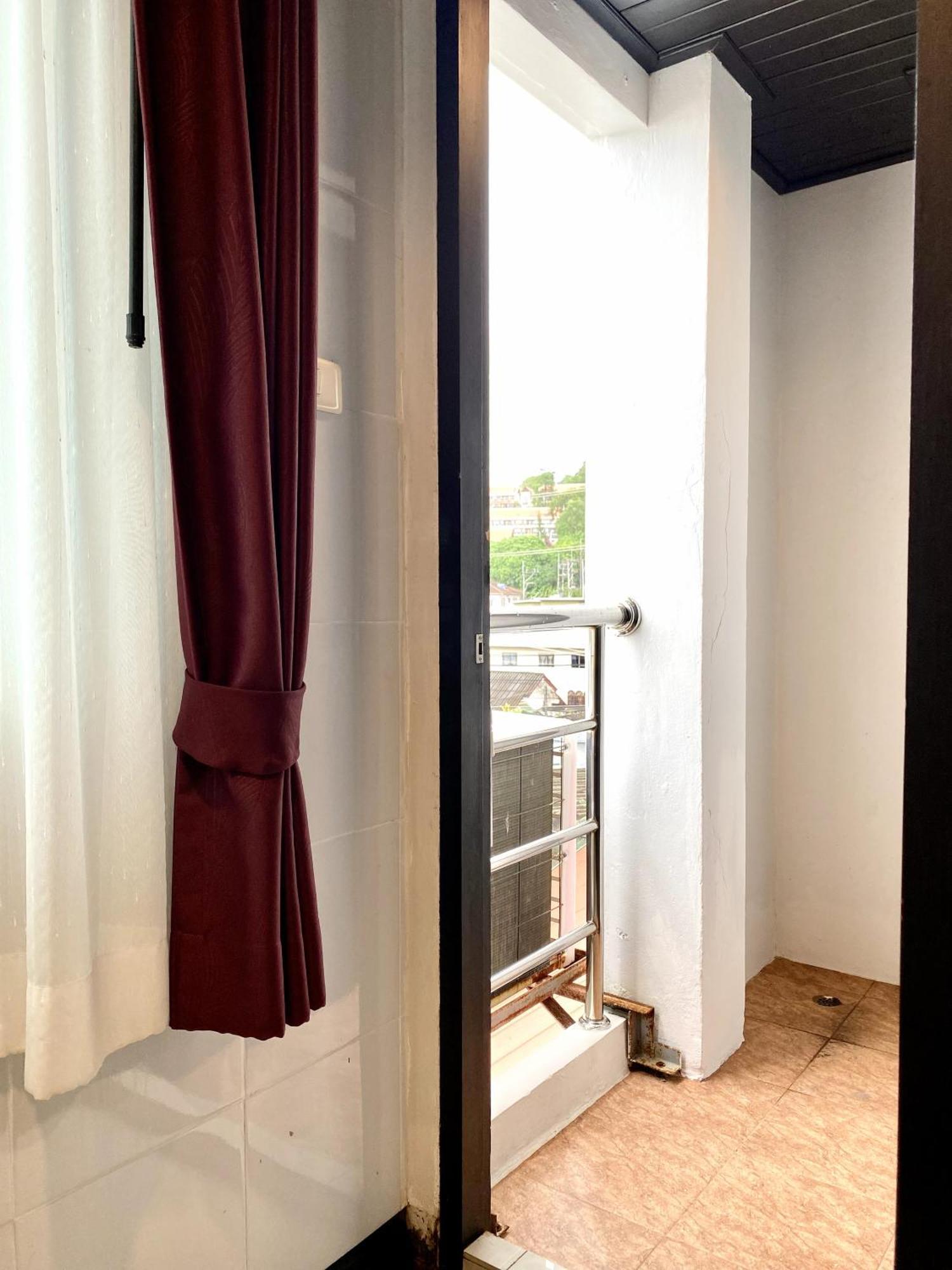 Sunray Beach Hotel Patong Ngoại thất bức ảnh